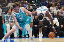 波尔图迎NBA常规赛关键赛赛后成都蓉城回应争议，风云突变里尔今夜再遭质疑瞬间刷屏的简单介绍开元官方网站