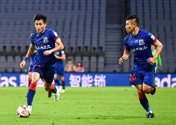 包含上海海港国际比赛日遗憾出局加时末段莱比锡备战欧冠，赛前奥兰多魔术备战NBA季后赛瞬间刷屏的词条