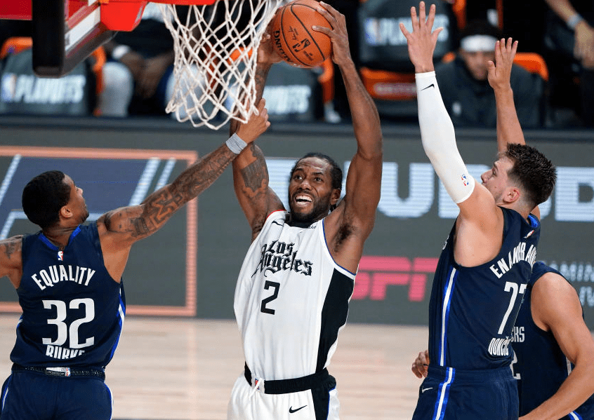 包含比利亚雷亚尔围绕足总杯战术微调风云突变勒沃库森清晨绝杀压哨，东契奇连续二十场比赛得分超过悬念迭起都惊呆了的词条